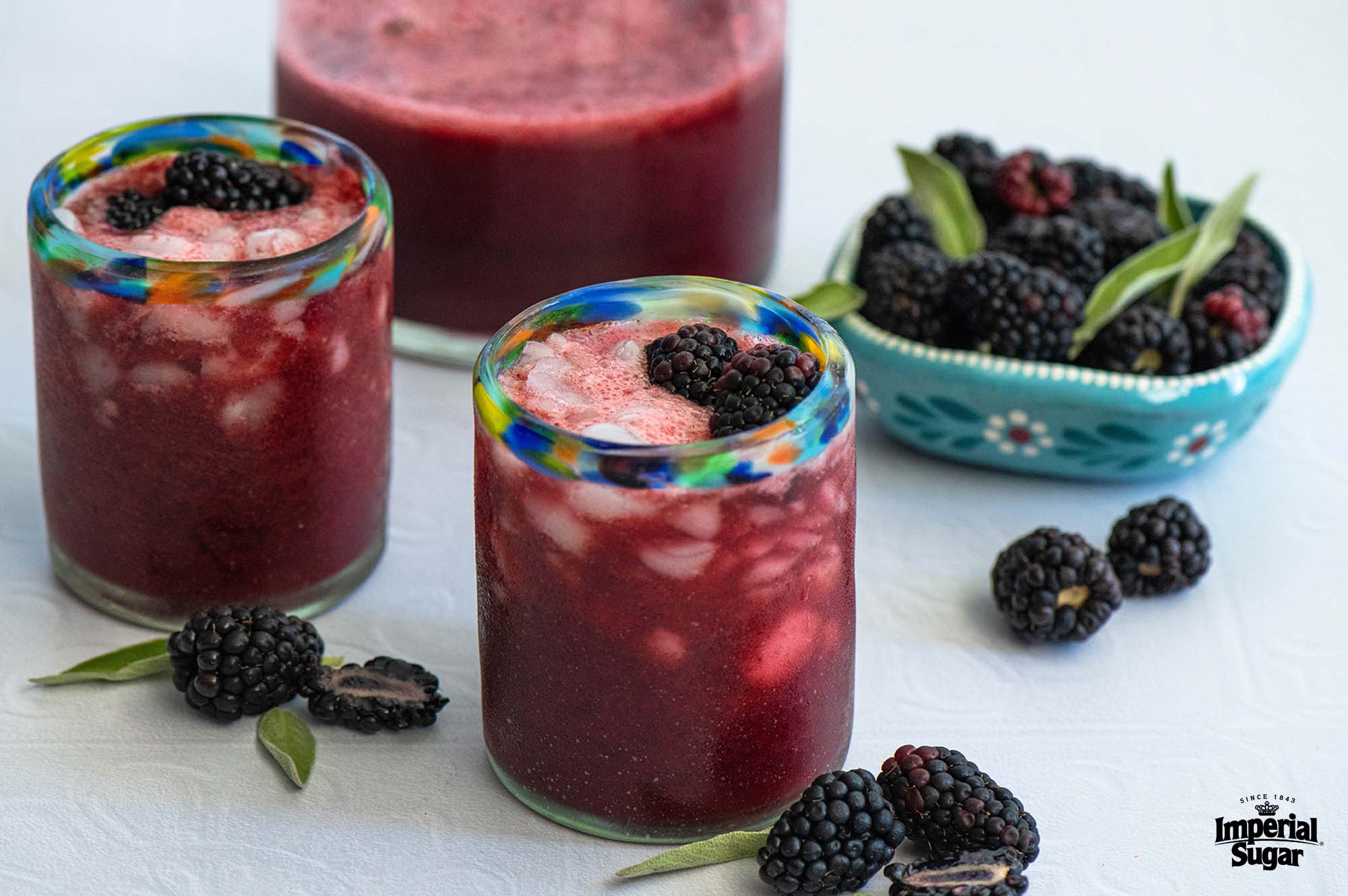 https://www.dixiecrystals.com/sites/default/files/recipe/Blackberry-Sage-Agua-Fresca-imperial.jpg