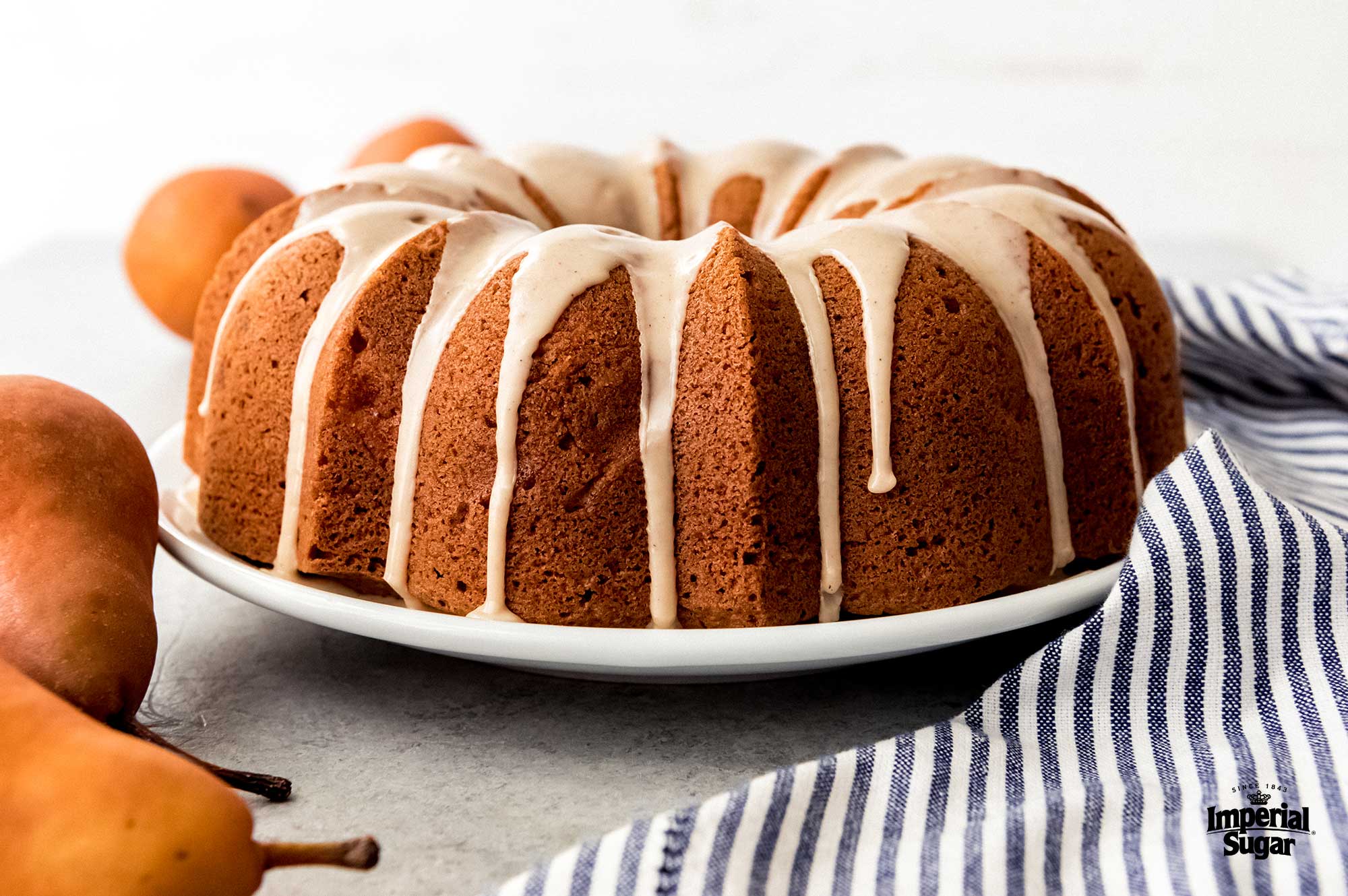 Pear Apple Spice Bundt Cake - Merry About Town