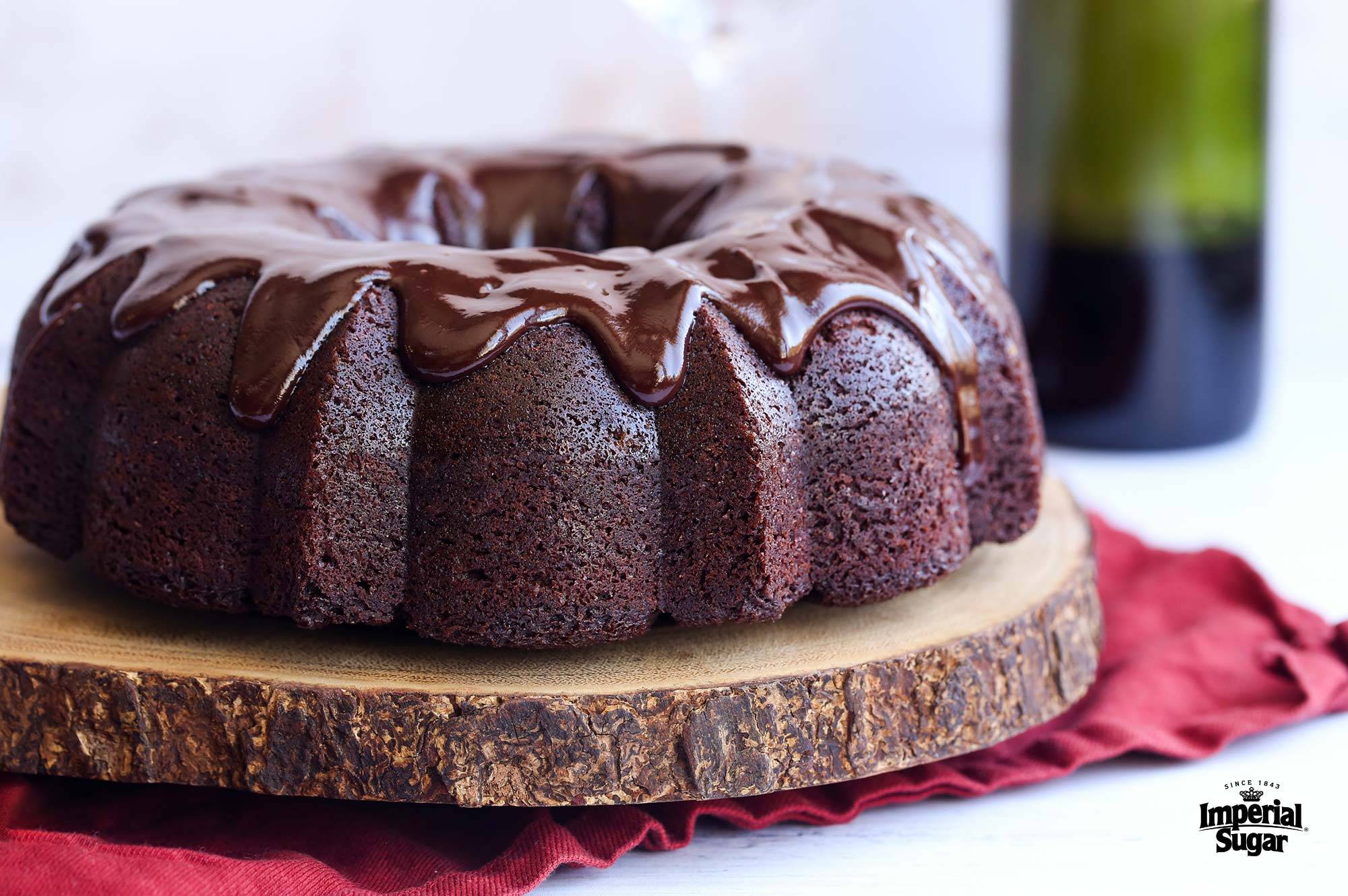 Red Wine Chocolate Sponge Cake - Recipe | Bonapeti.com