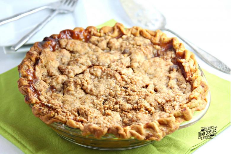 Apple Pie with Crumble Topping | Dixie Crystals