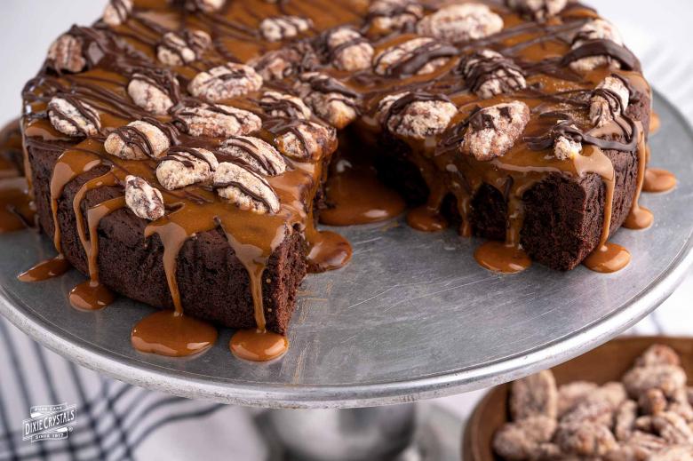 Martha Stewart's Brownie Sundae Ice Cream Cake recipe