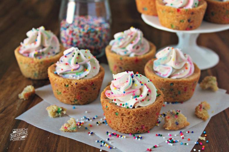 Funfetti Cheesecake Sugar Cookie Cups | Dixie Crystals