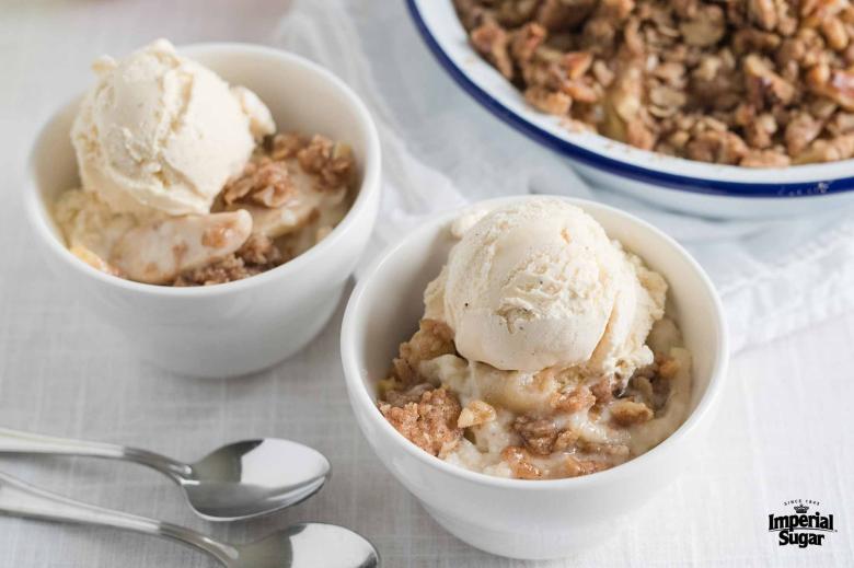 creamy apple crisp with oatmeal crust imperial