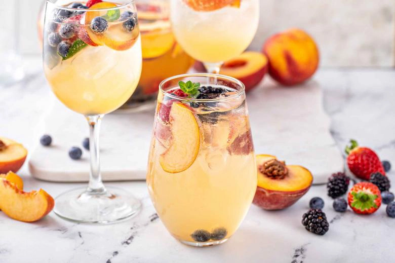 White Peach Sangria