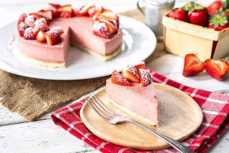 Ultra-Creamy Strawberry Cheesecake