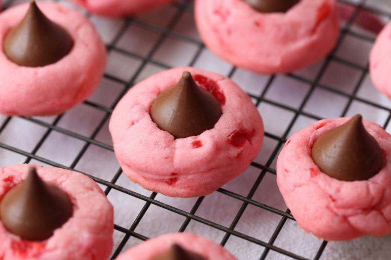 Cherry Kiss Cookies
