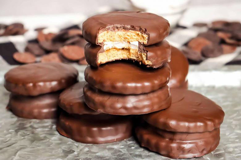 Copycat Little Debbie Chocolate Marshmallow Pies