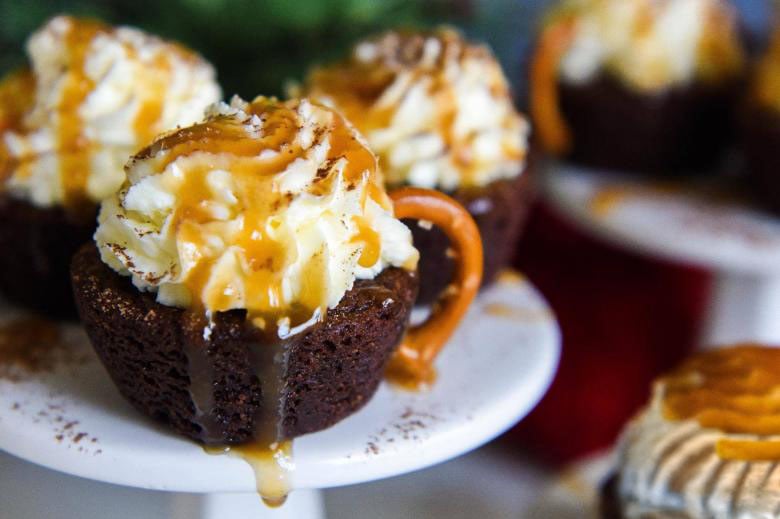 Mexican Hot Chocolate Caramel Cookie Cups