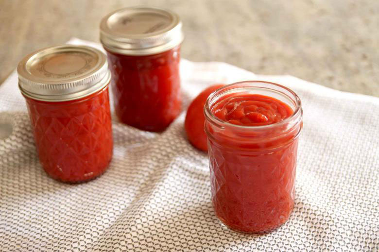Old Fashioned Tomato Ketchup