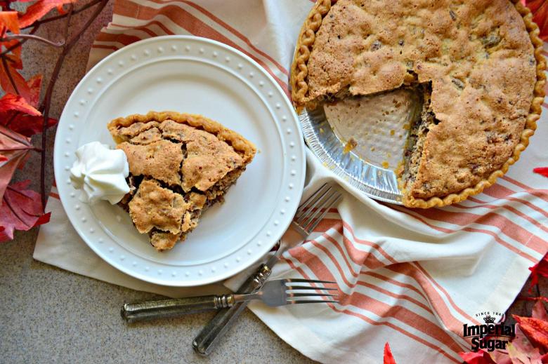 Perfect Pecan Pie - Dixie Crystals