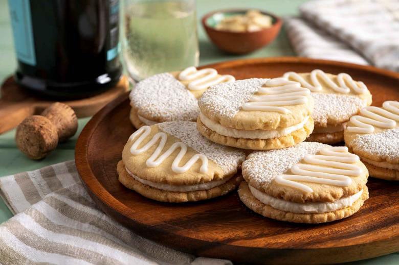 Prosecco Almond Cookies