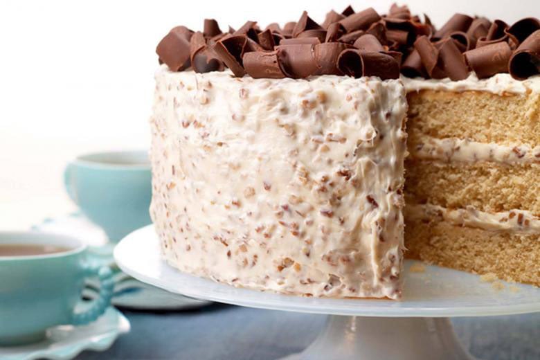 Southern Praline Cake